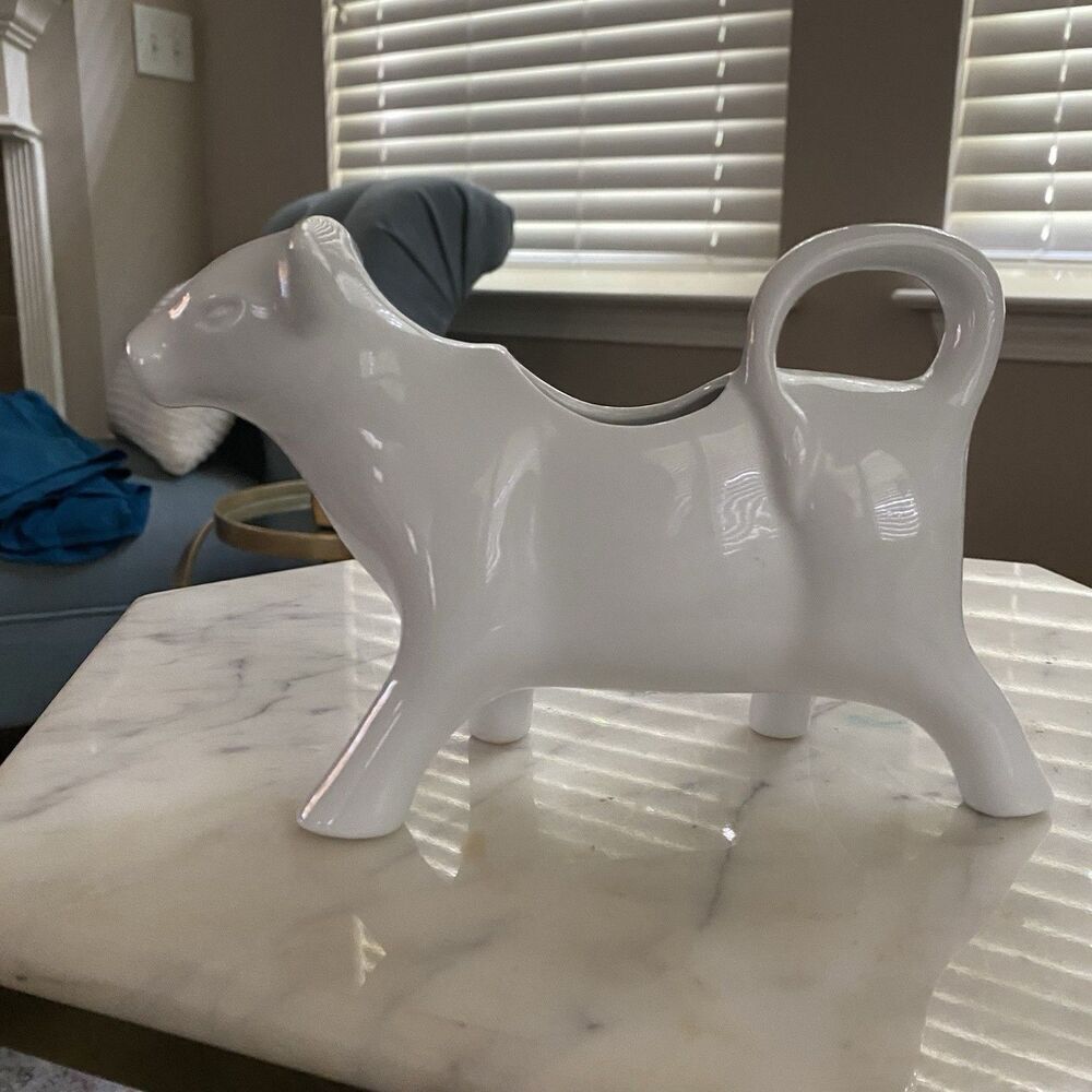 Better Homes & Gardens Porcelain White Cow Creamer - Picture 5 of 6